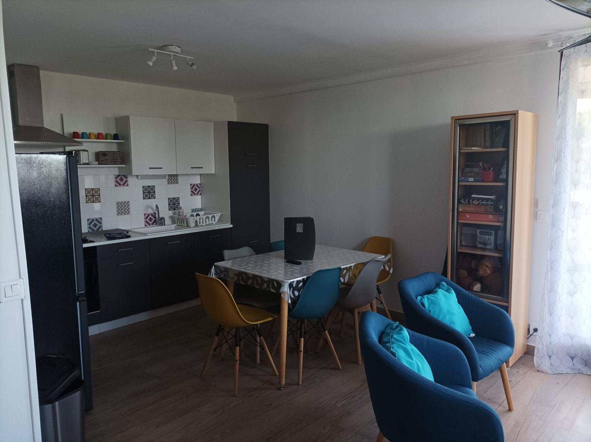 Patrice Et Chrstel Appartement Independant Chatuzange-le-Goubet Exteriör bild